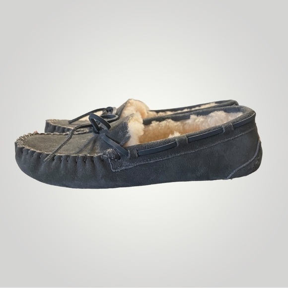 Women’s shearling, moccasin slippers, size 6.5-7 - Picture 8 of 10